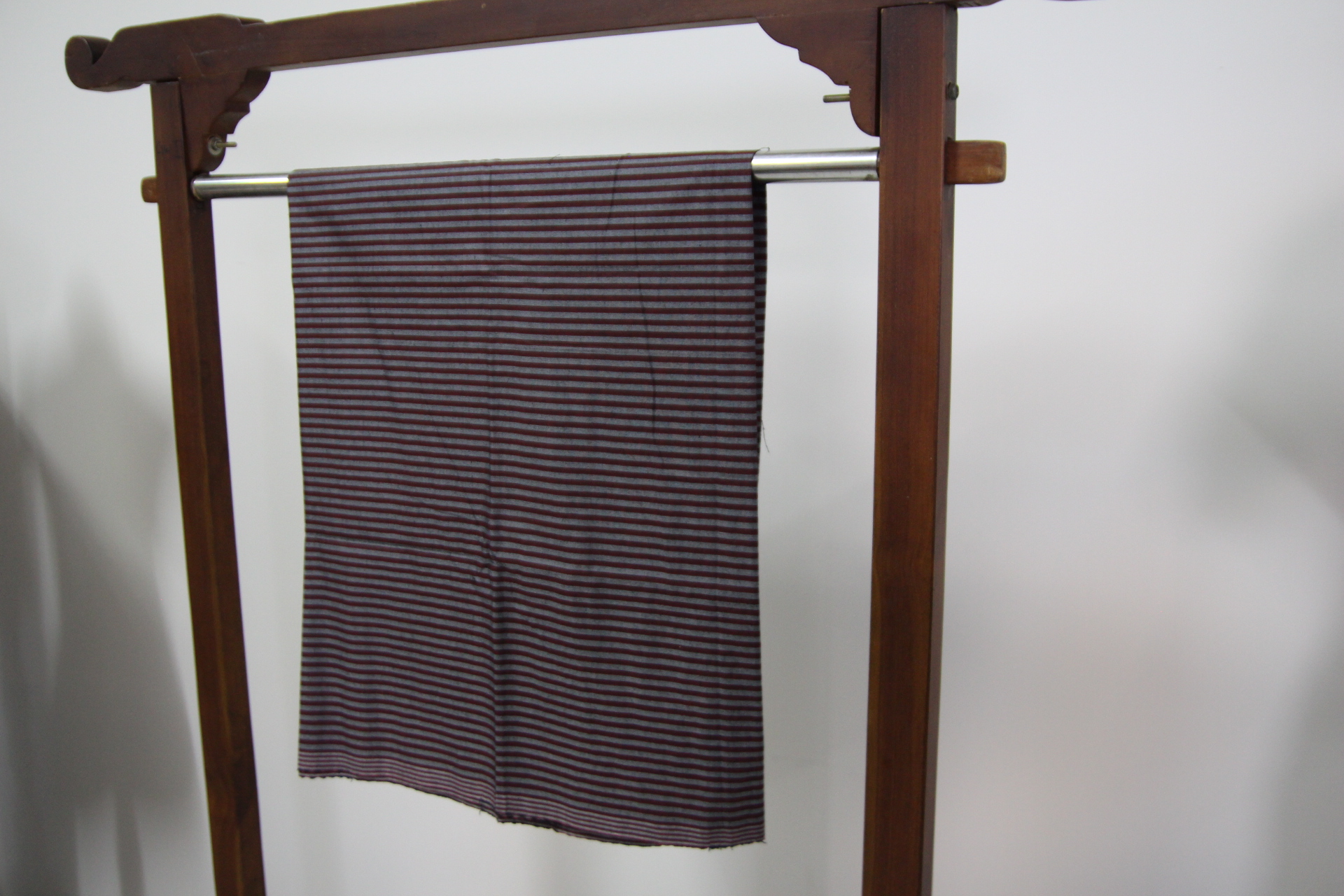 Lurik SM Potongan 2 meter ungu