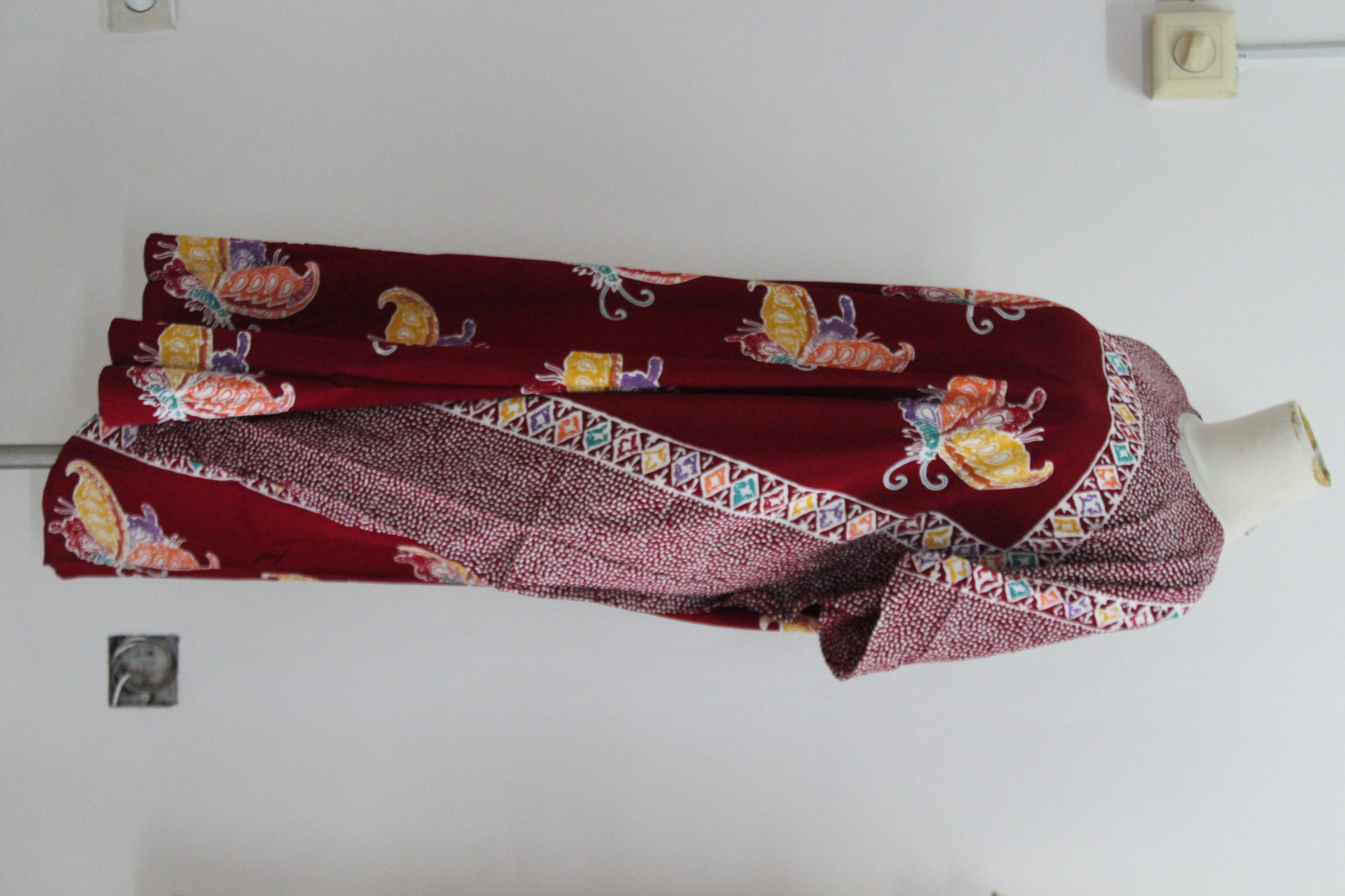 DASTER LOWO COLET 01 MARON