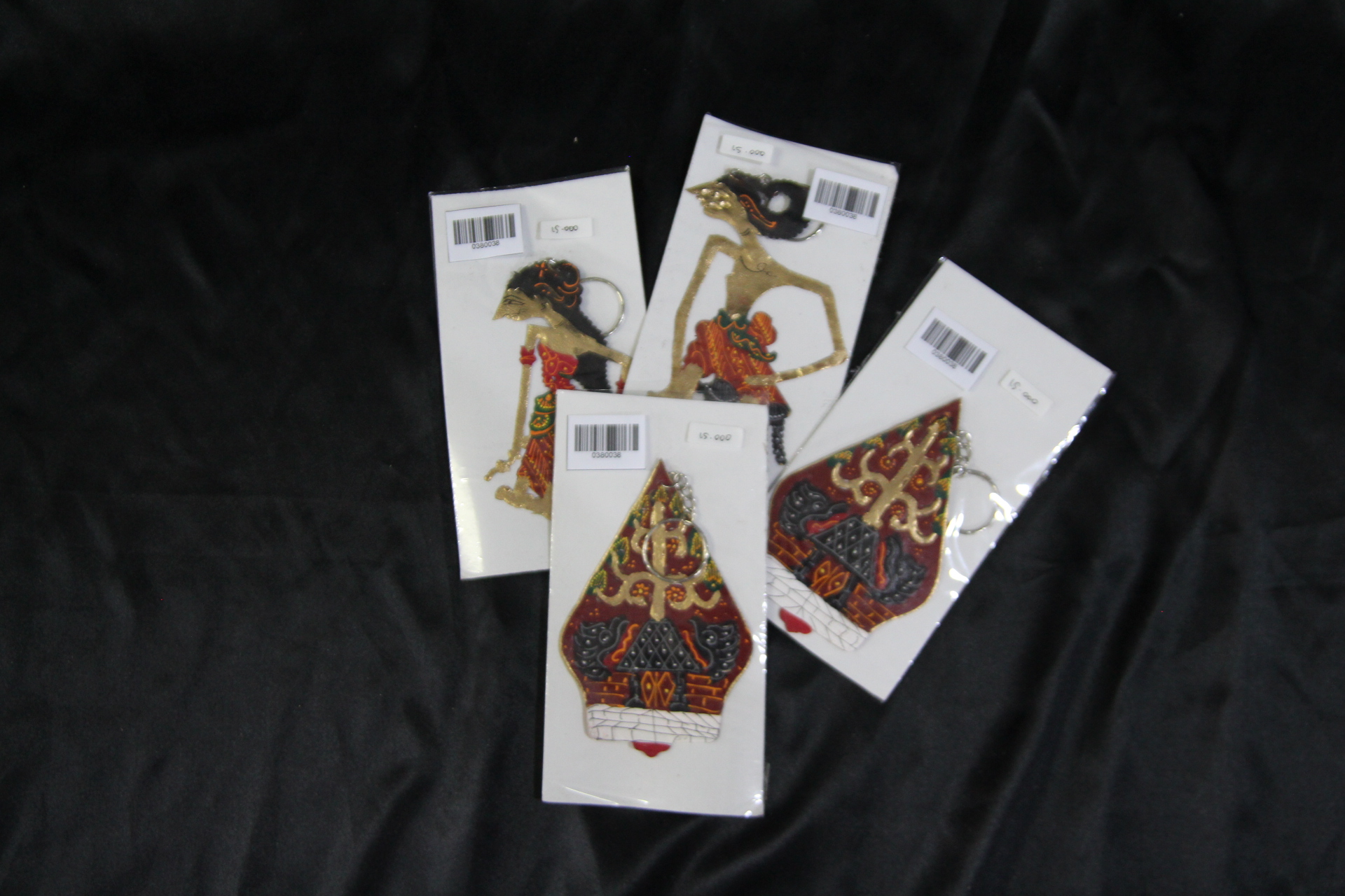 Gantungan Kunci Wayang Kulit Besar