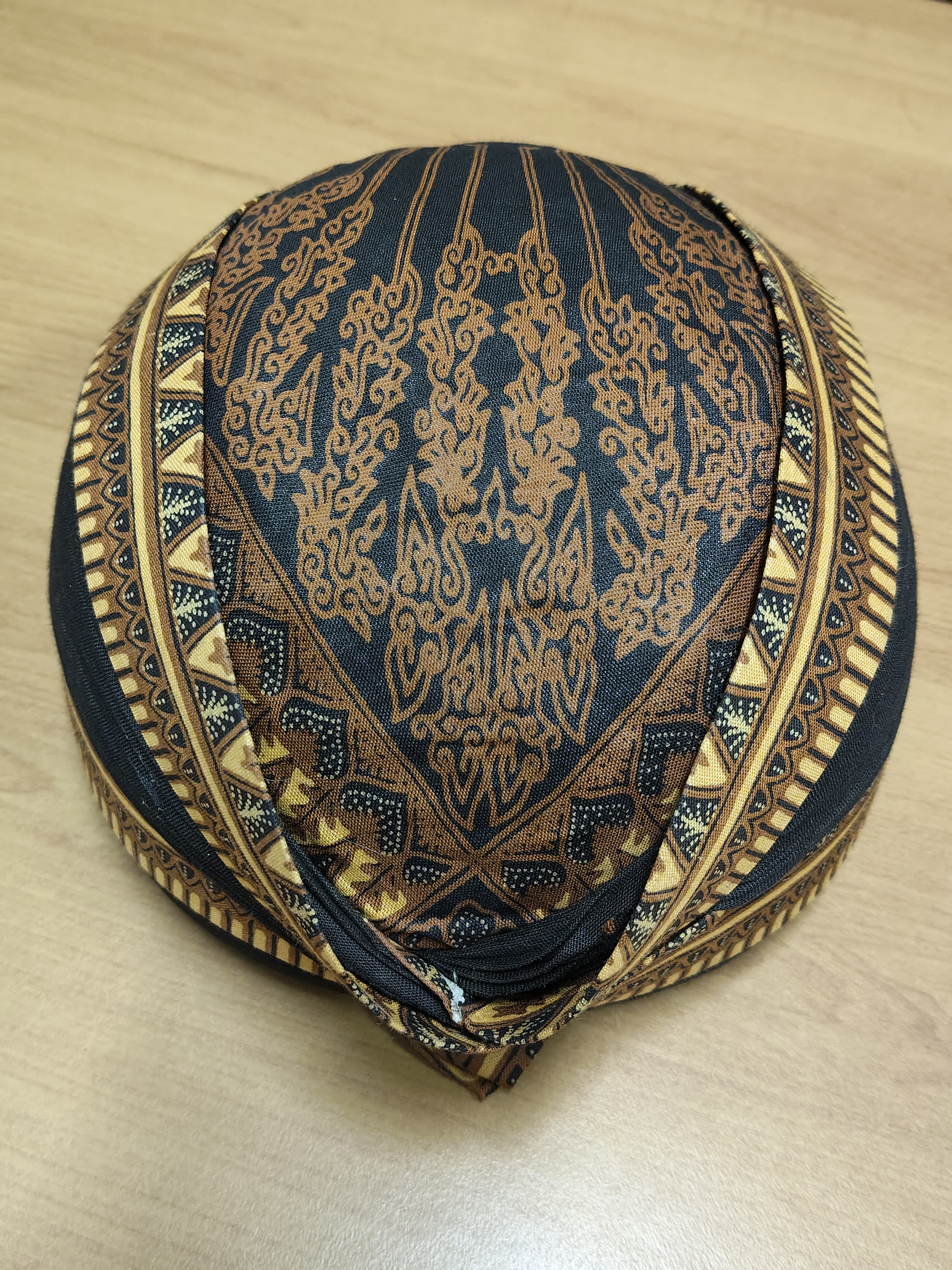 Blangkon Perbawan Modang