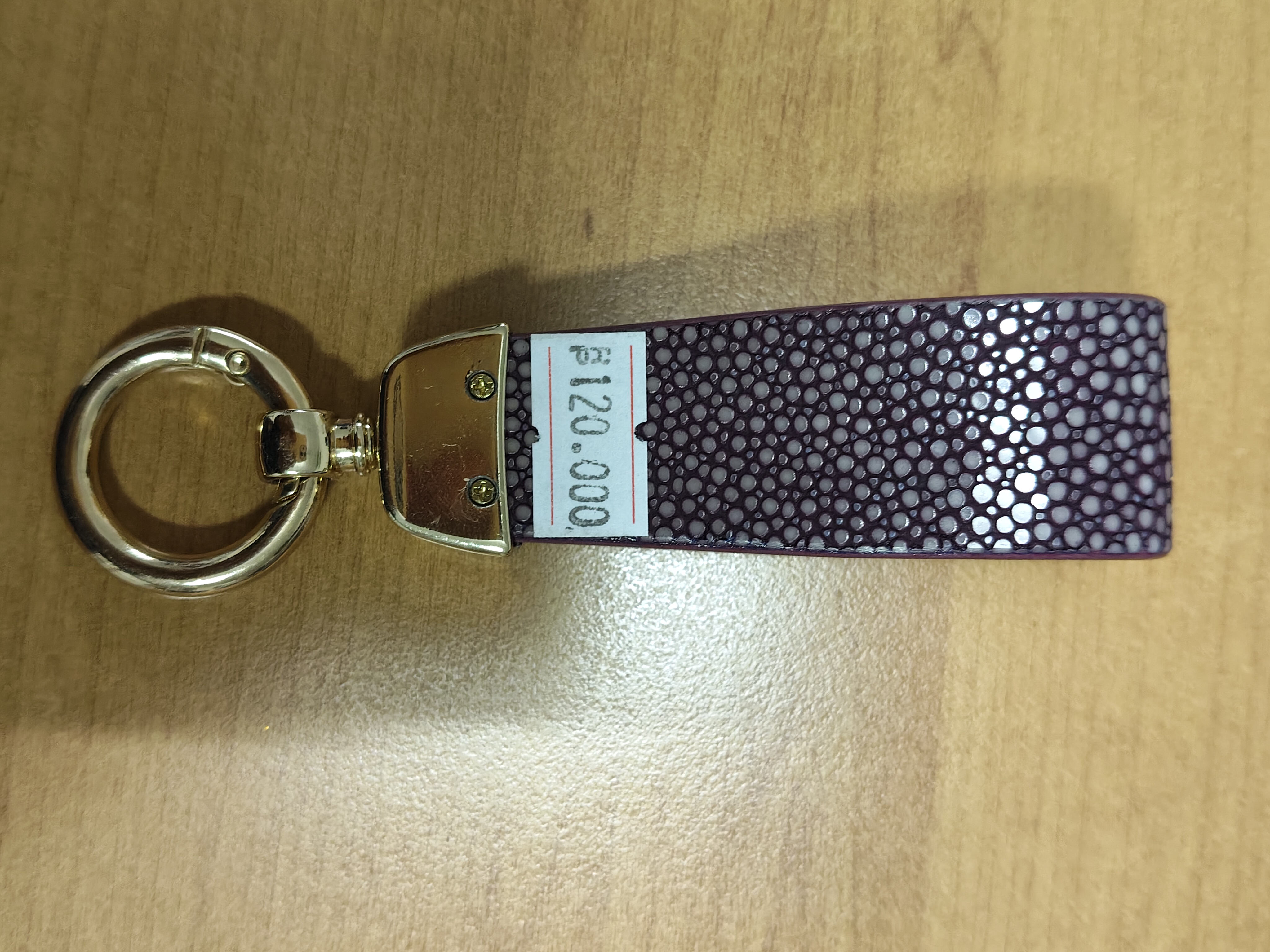 Gantungan Kunci Pari Ungu